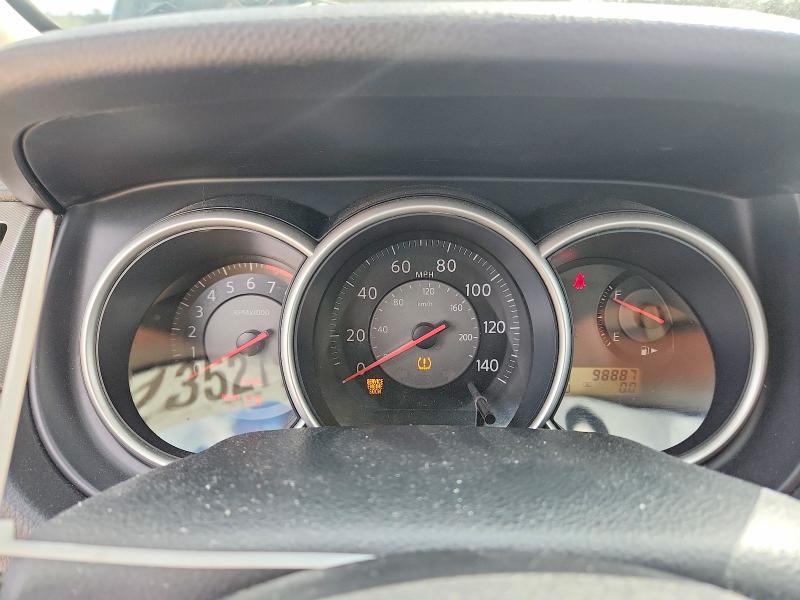 2009 Nissan Versa 1.8 s