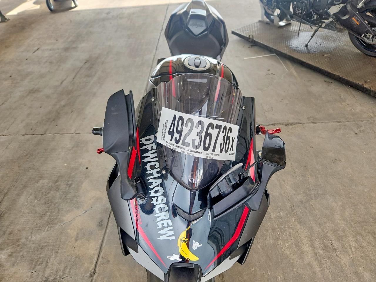 2022 Kawasaki ZX1002 Ninja