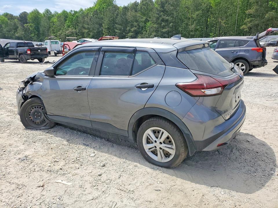 2021 Nissan Kicks s