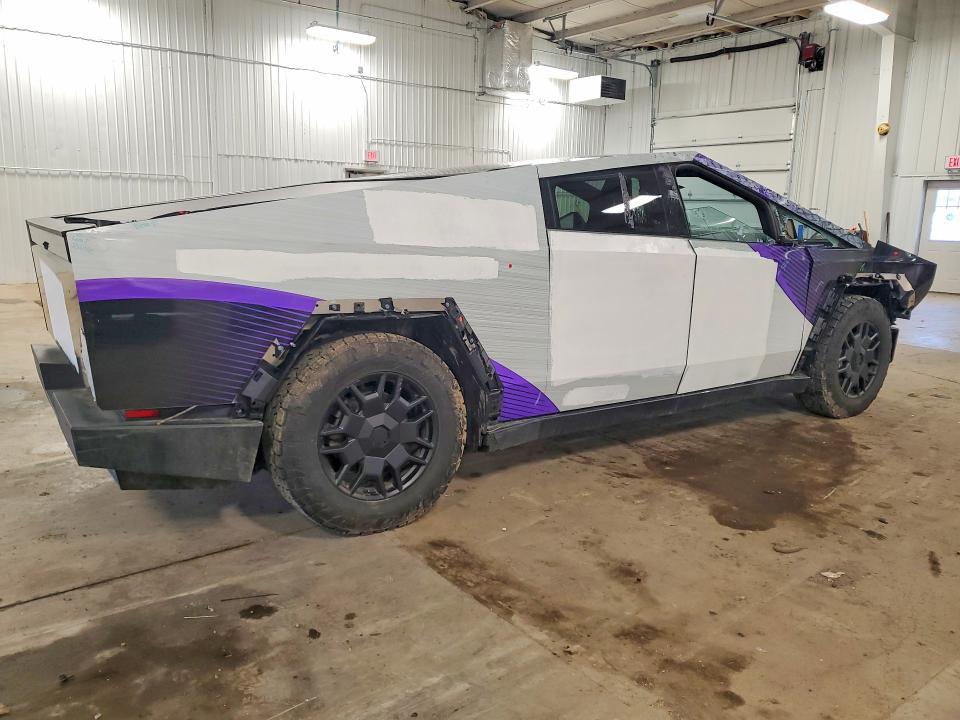 2024 Tesla Cybertruck