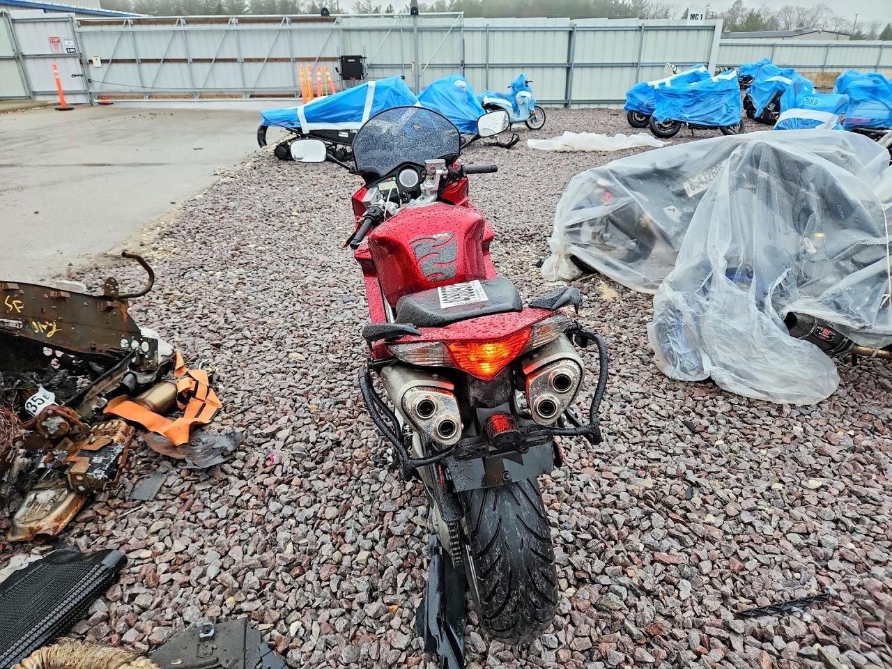 2007 Honda VFR800 A