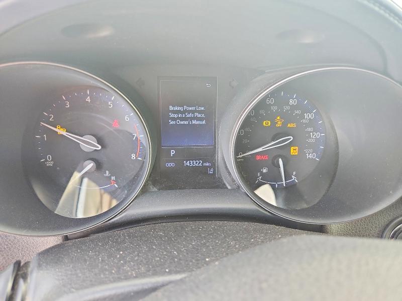 2020 Toyota C-hr xle