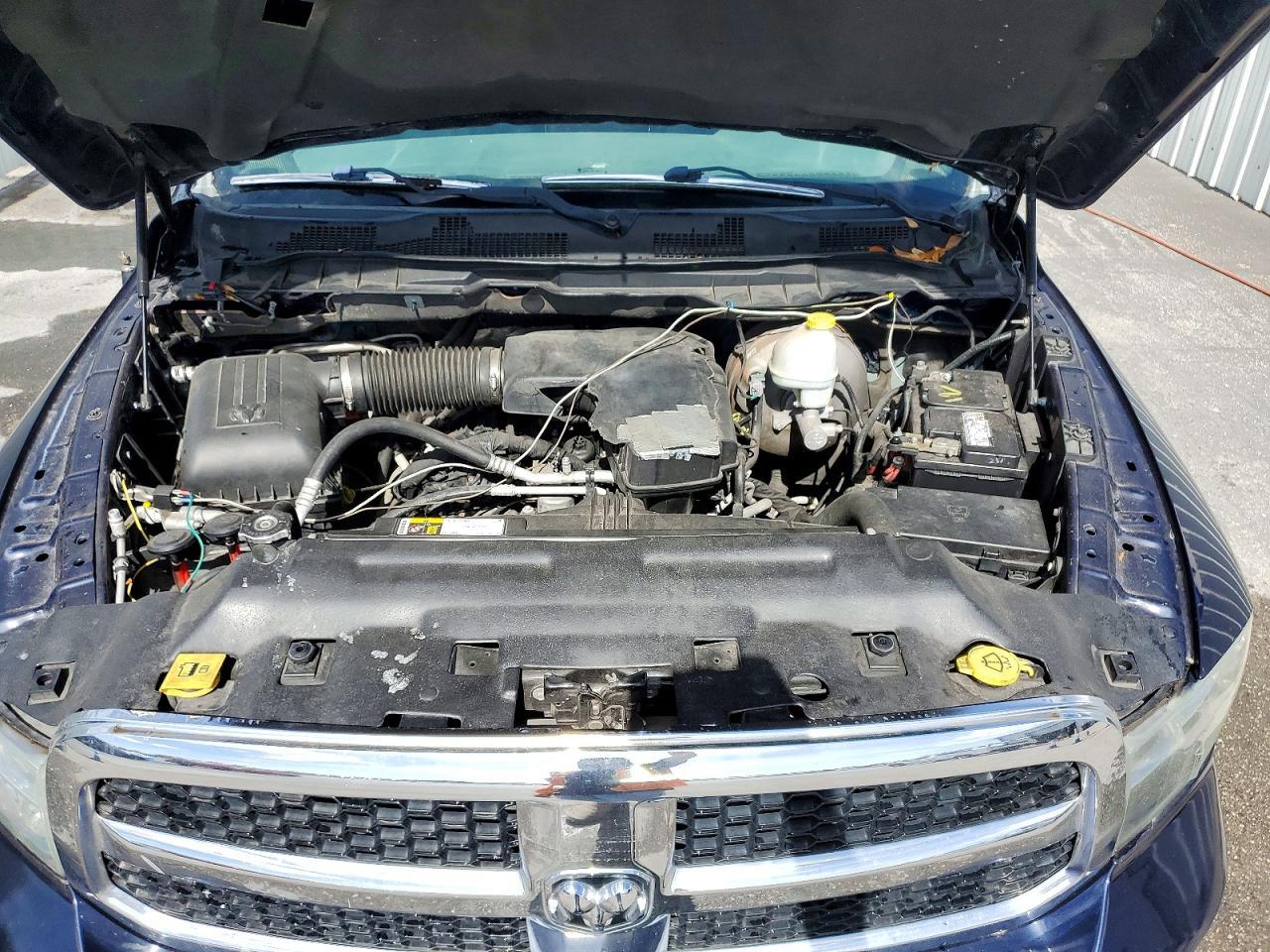 2015 Dodge RAM 1500 SLT
