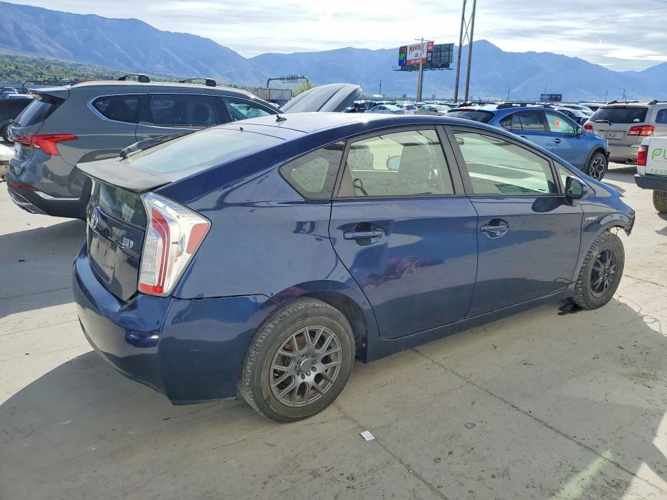 2012 Toyota Prius two