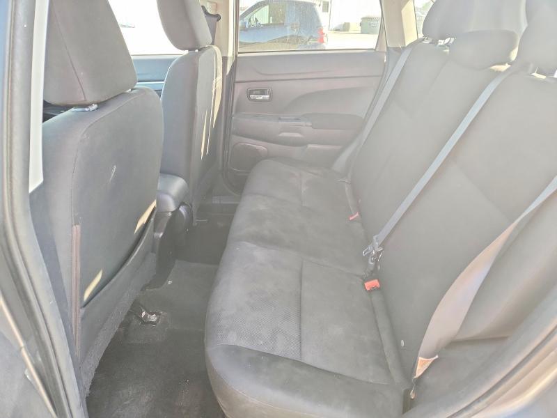 2011 Mitsubishi Outlander Sport es
