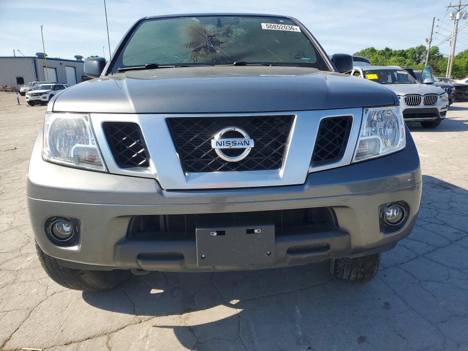 2020 Nissan Frontier SV