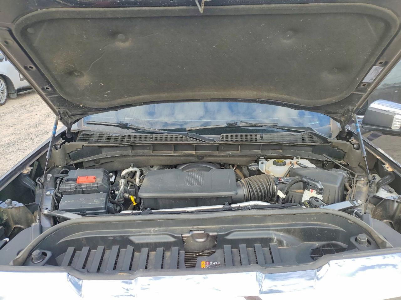 2024 GMC Sierra K1500 SLT