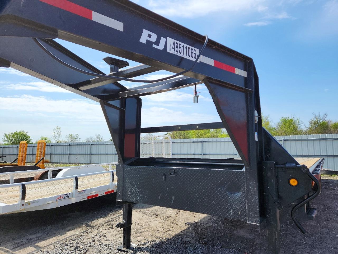 2019 Pj Trailer 2019 PJ Flatbed Trailer