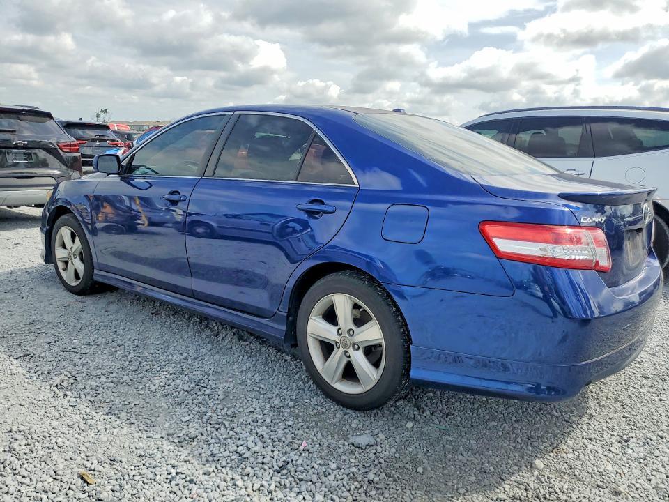2011 Toyota Camry se