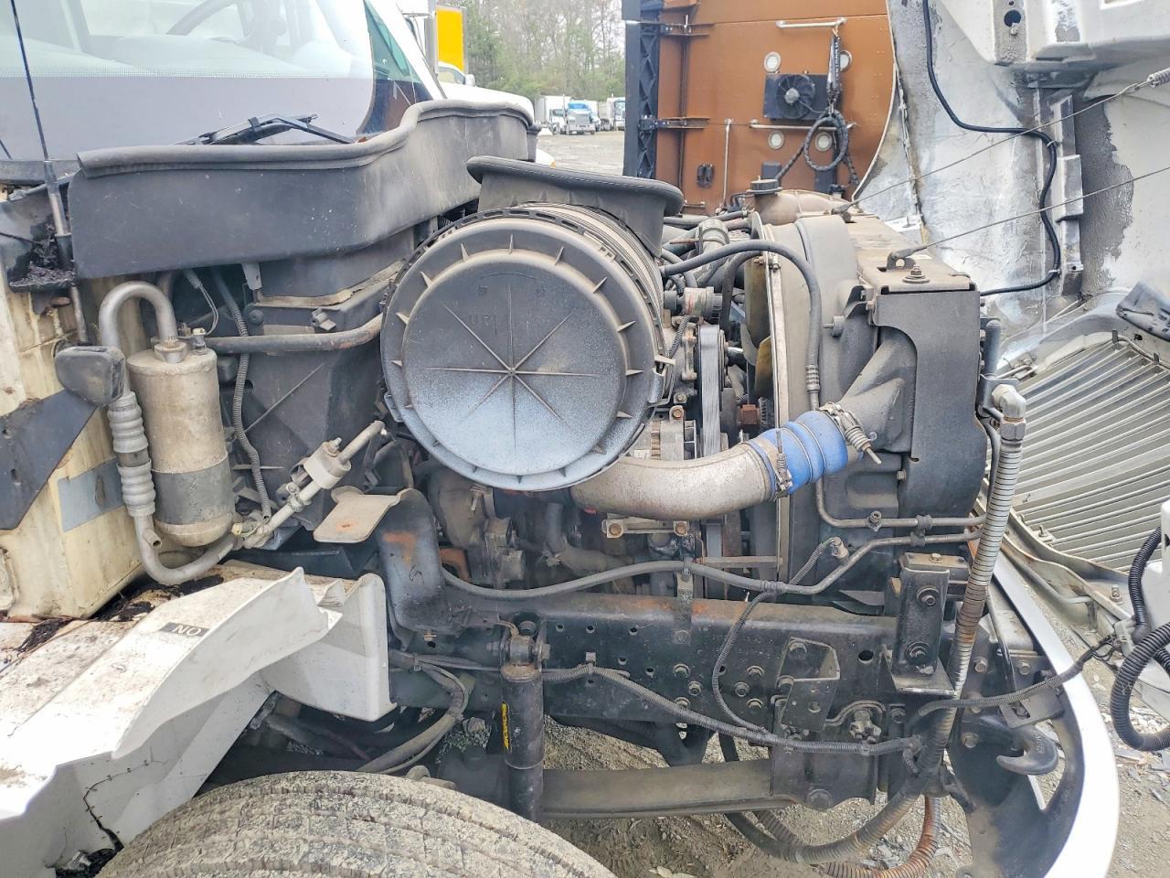 2007 International 4300 Refuse Truck