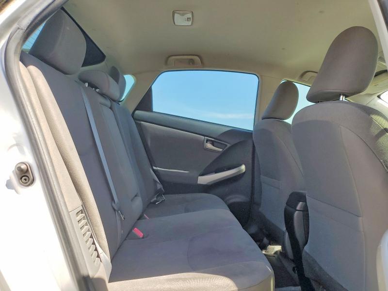 2015 Toyota Prius two