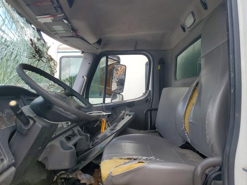 2020 Freigliner 2020 Freightliner Business Class M2 Refuse Truck