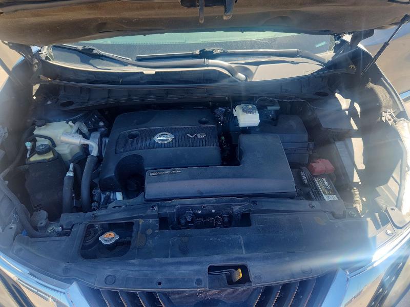 2016 Nissan Murano sv