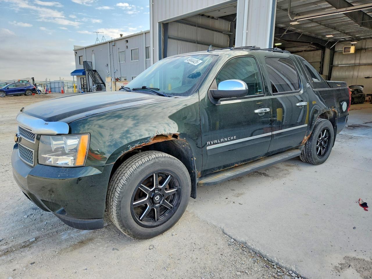 2013 Chevrolet Avalanche LTZ