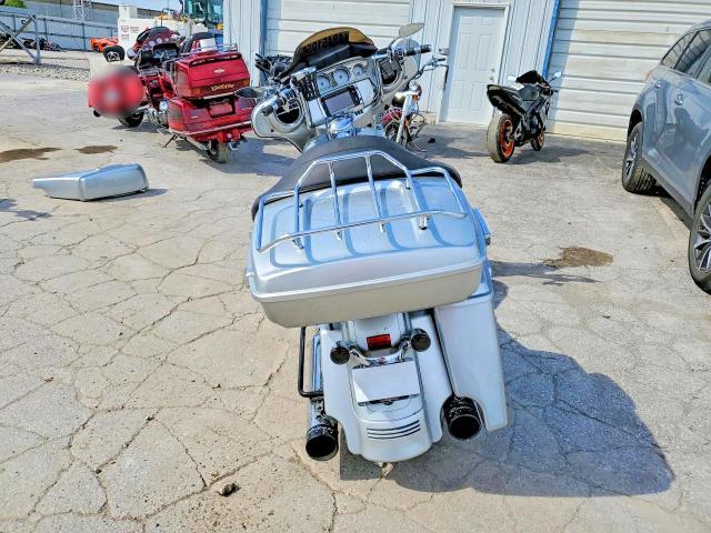 2015 Harley-Davidson Flhxs Street Glide Special