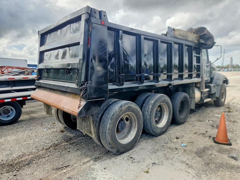 2016 Mack Granite Dump Truck