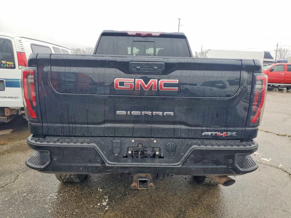 2024 GMC Sierra K2500 AT4X