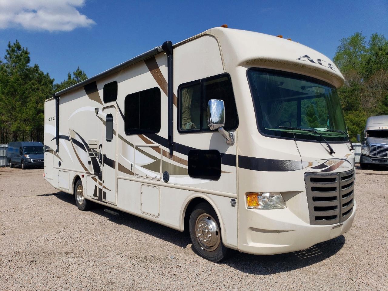 2015 Ford Motorhome Chassis RV