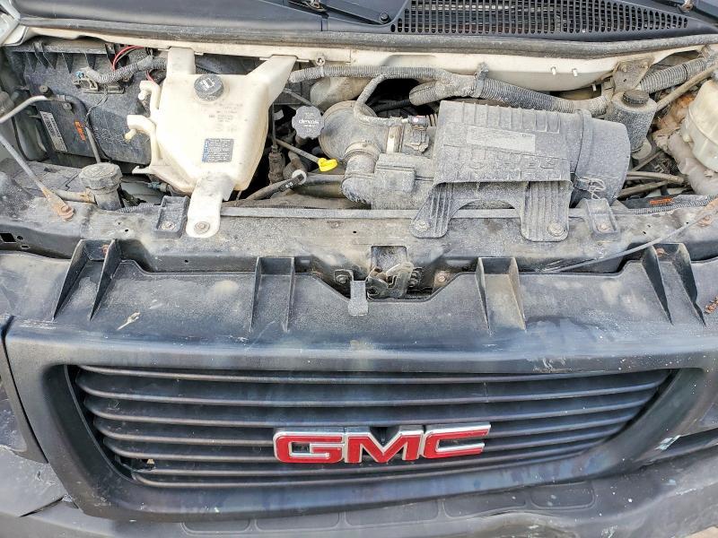2016 GMC Savana G2500
