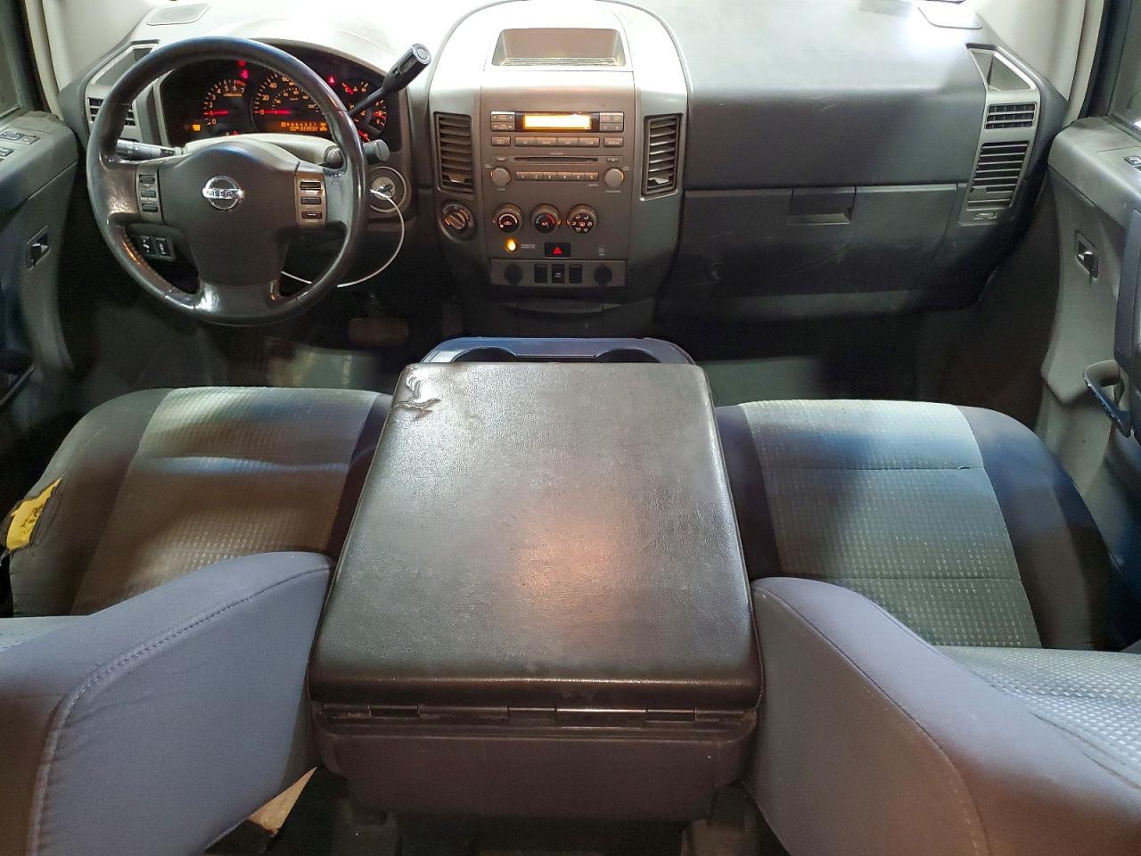2005 Nissan Titan XE