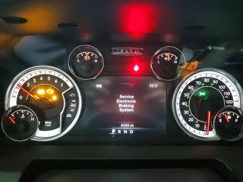 2015 Dodge RAM 1500 SLT