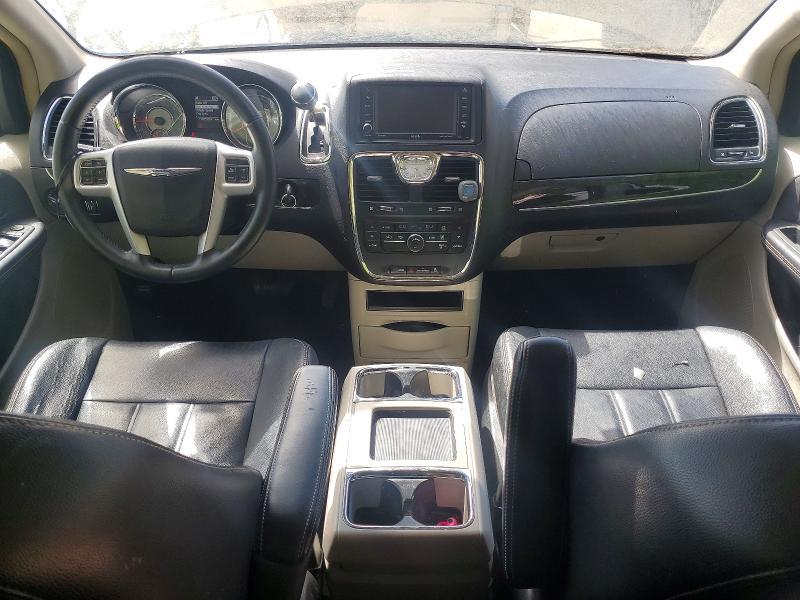 2014 Chrysler Town & Country Touring