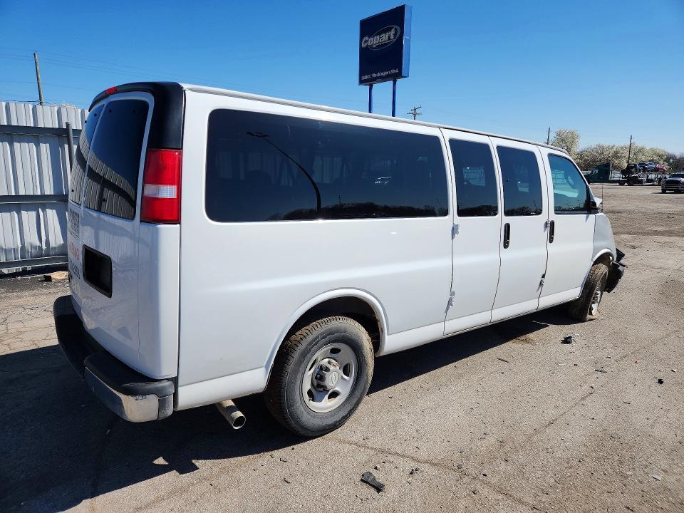 2016 Chevrolet Express G3500 LT