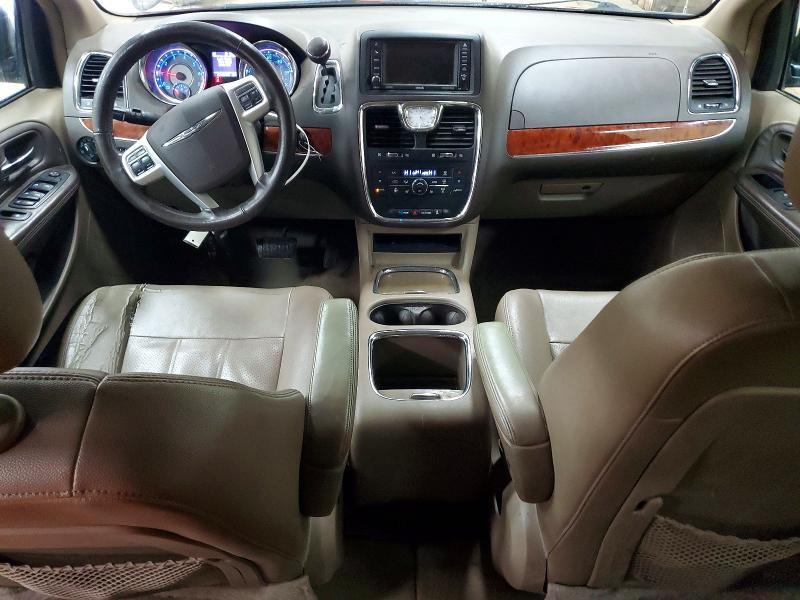 2014 Chrysler Town & Country Touring l