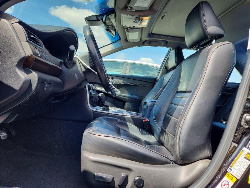 2015 Toyota Camry xle V6