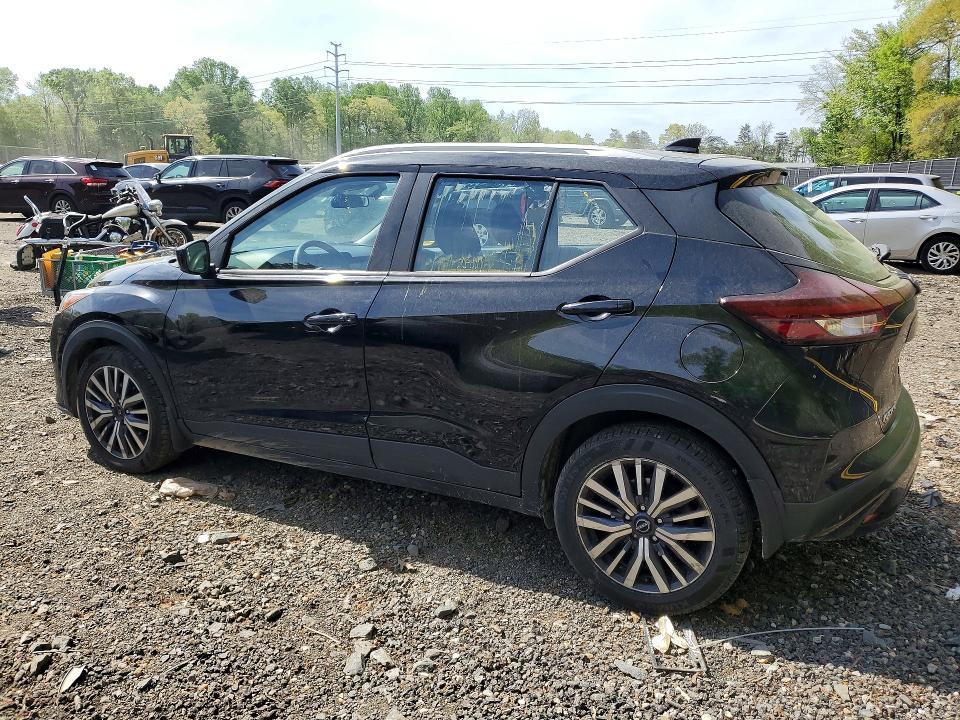 2023 Nissan Kicks sv