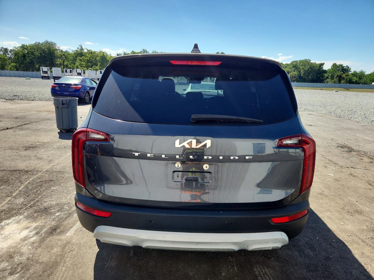 2022 KIA Telluride lx