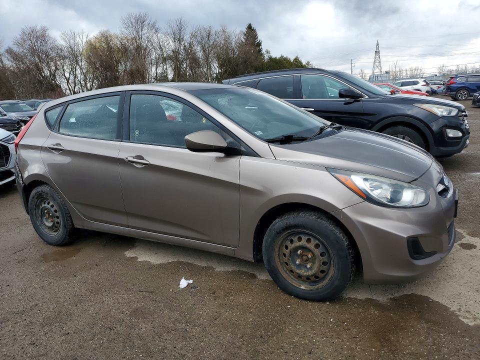 2012 Hyundai Accent gs