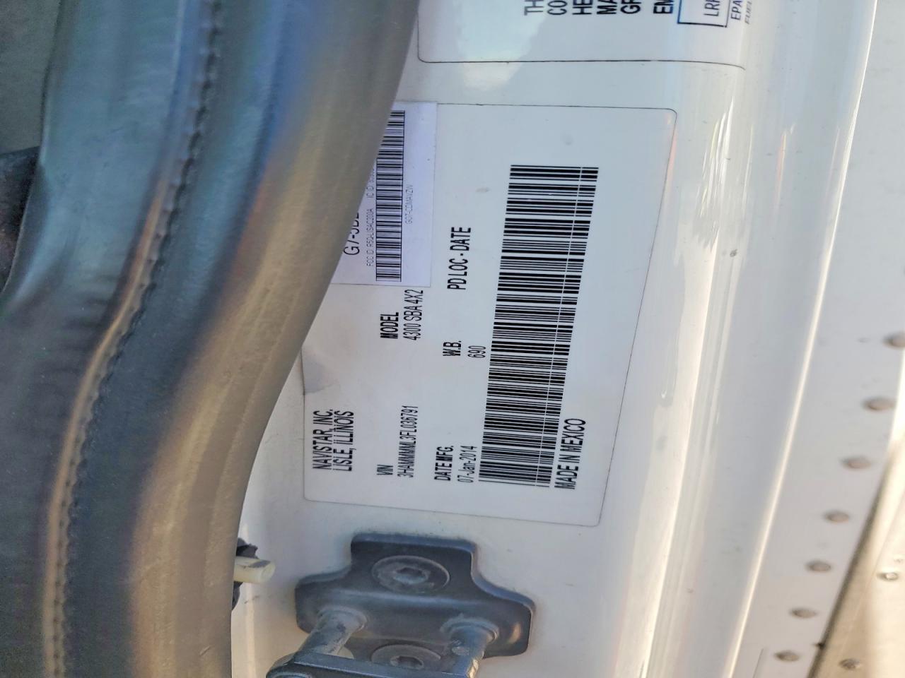 2015 International 4300 BOX Truck