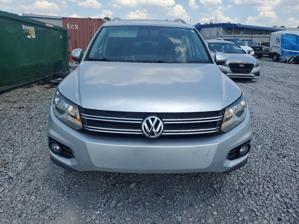 2015 Volkswagen Tiguan s