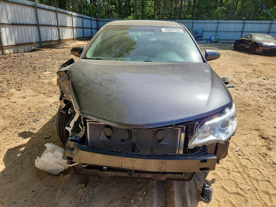 2013 Toyota Camry xle V6