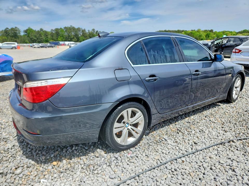 2009 BMW 528 i