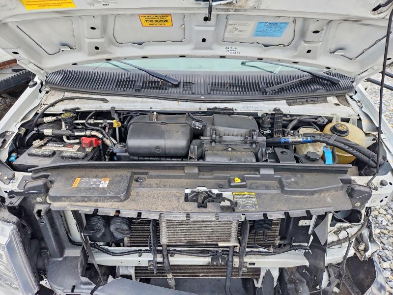 2022 Ford Econoline E450 Super Duty Cutaway Van