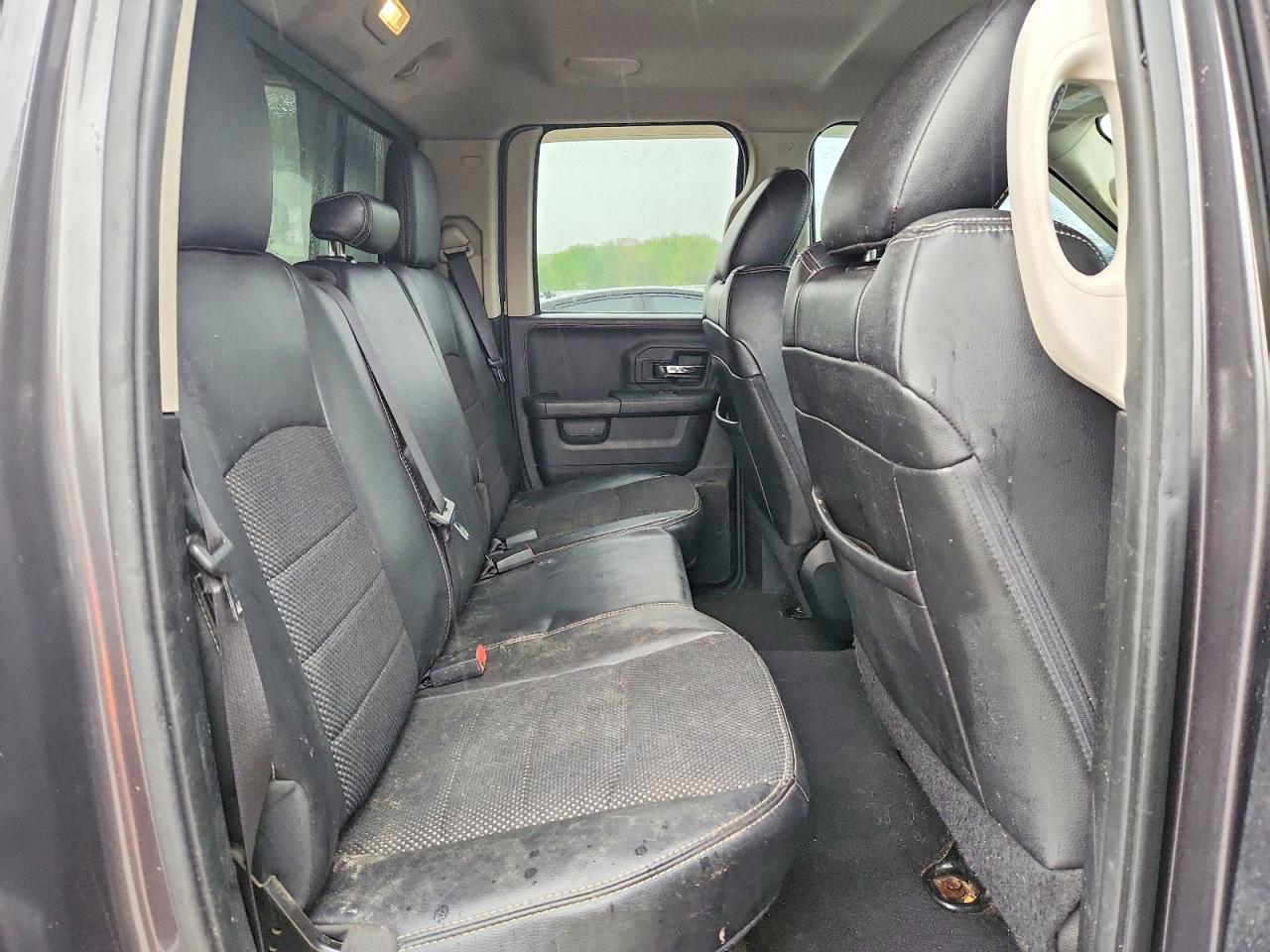 2016 Dodge RAM 1500 Sport