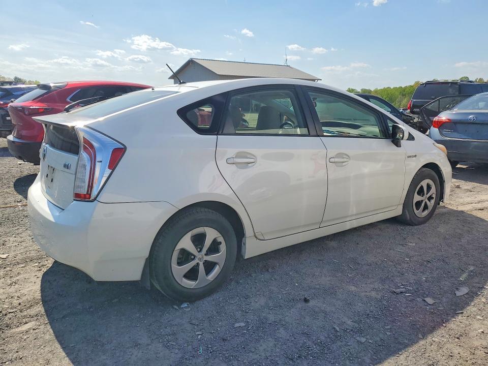 2013 Toyota Prius two