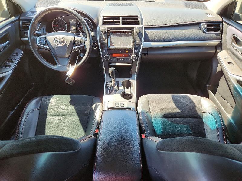 2015 Toyota Camry xse