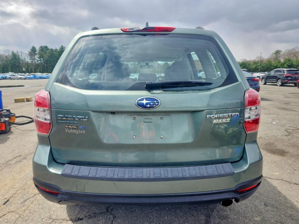 2016 Subaru Forester 2.5i