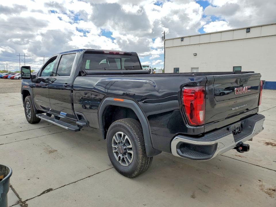2022 GMC Sierra K3500 SLE