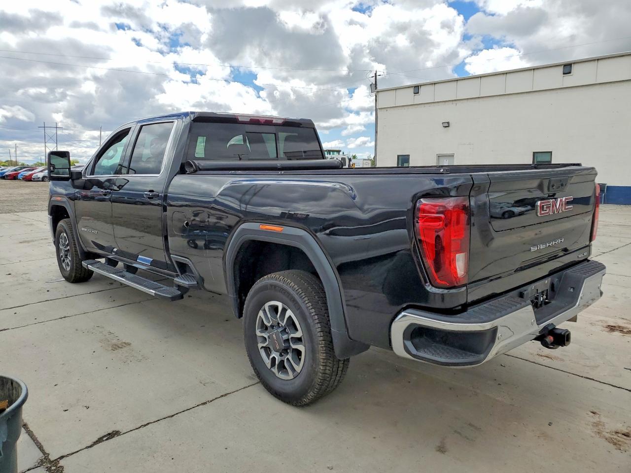 2022 GMC Sierra K3500 SLE