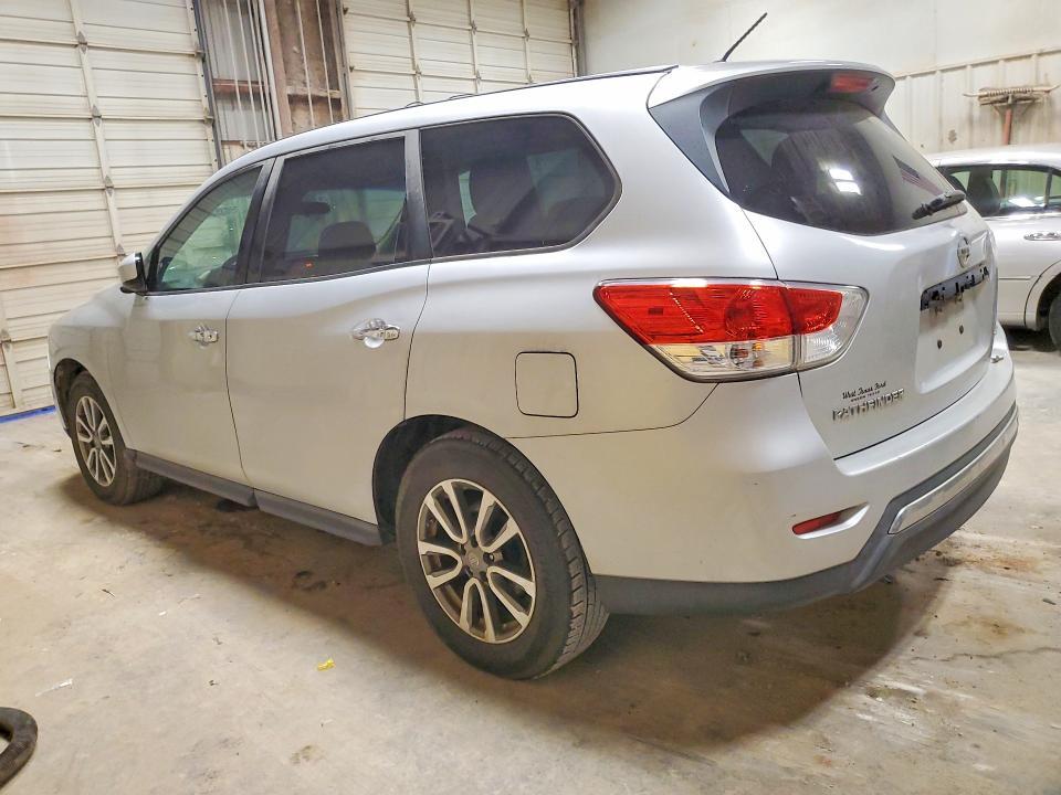 2013 Nissan Pathfinder s