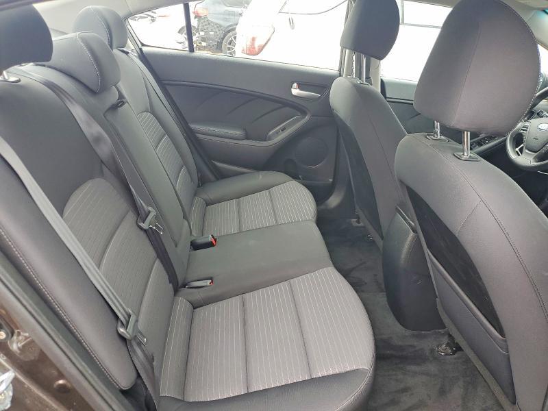 2017 KIA Forte lx