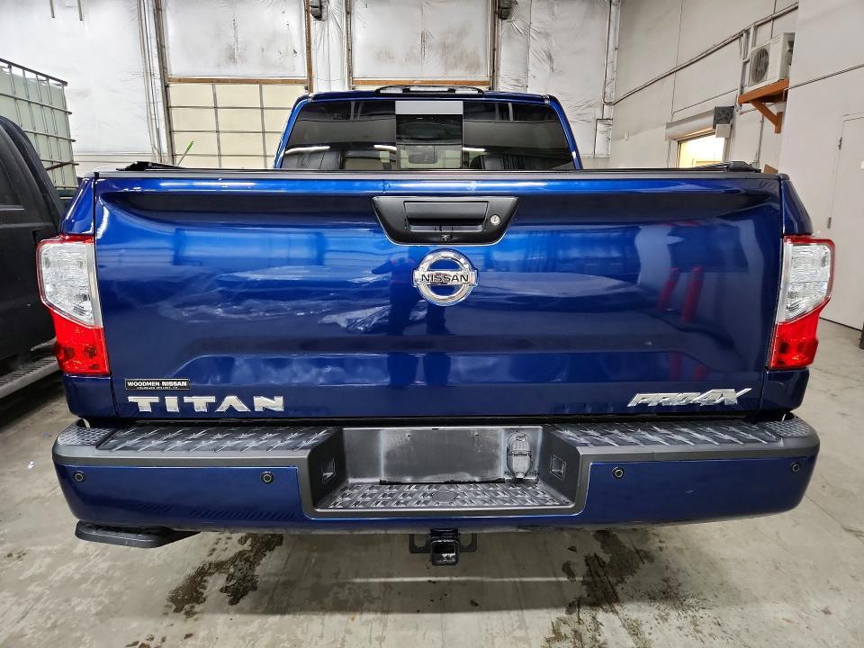 2018 Nissan Titan PRO-4X