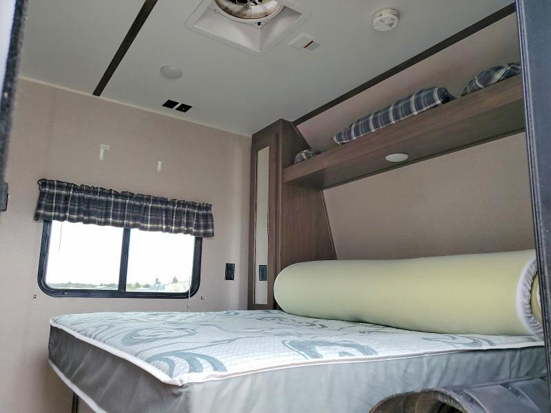 2019 Keystone Hideout Camper