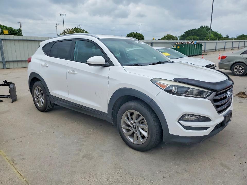 2016 Hyundai Tucson se