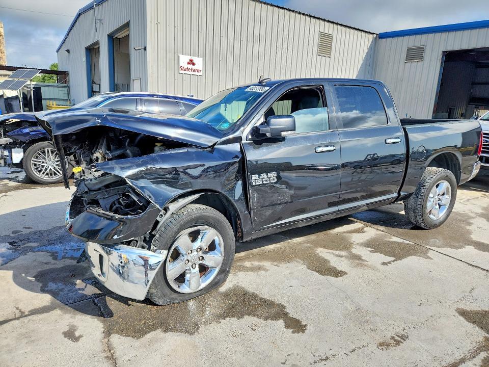 2017 Dodge RAM 1500 SLT
