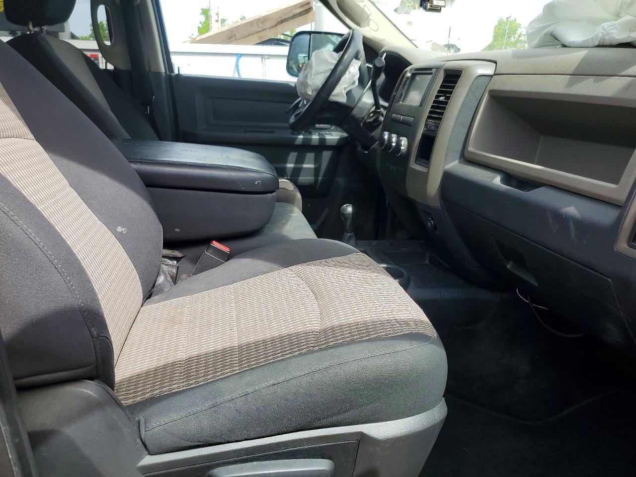 2012 Dodge RAM 3500 ST